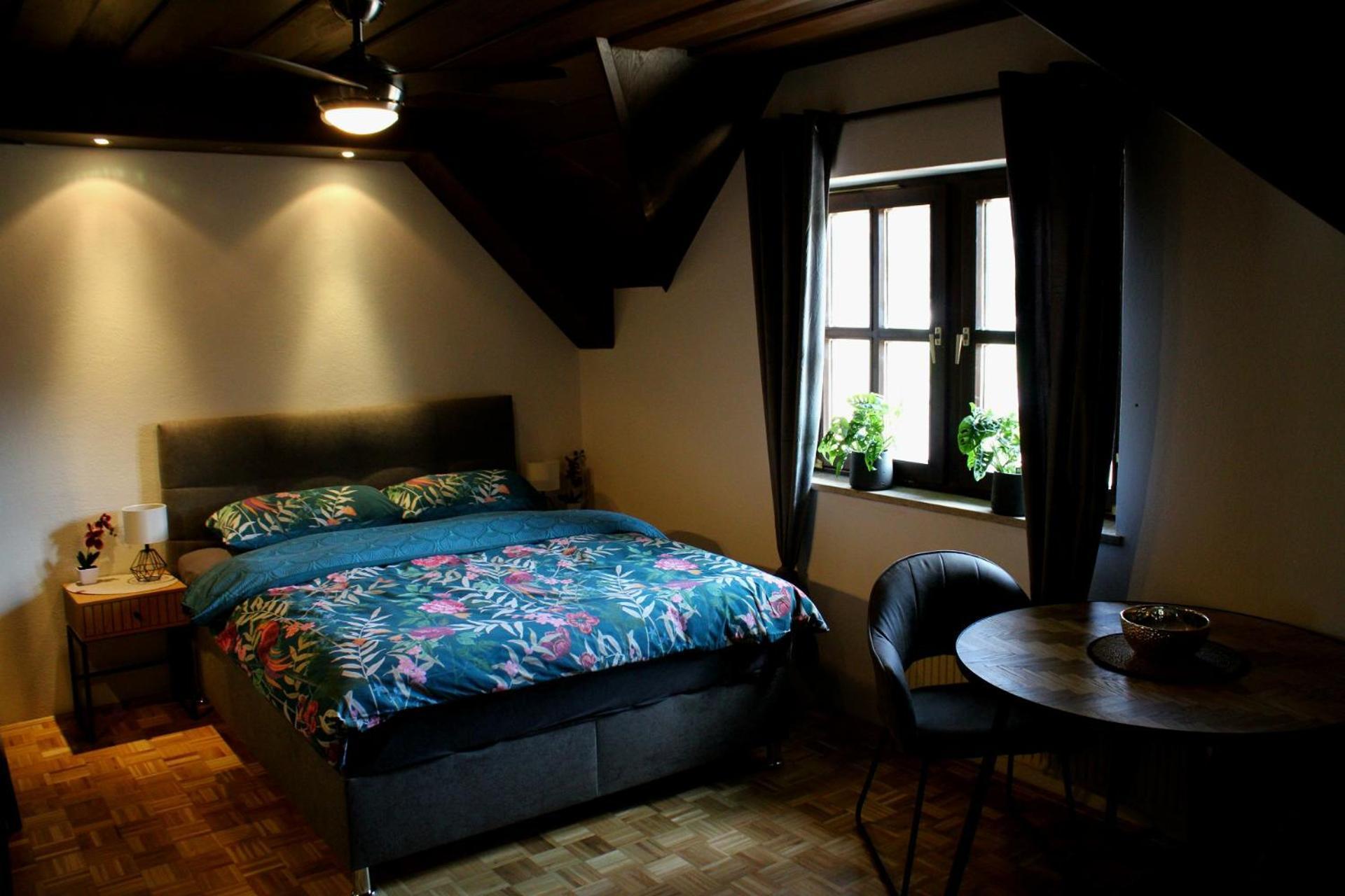 Apartmaji Lipa Apartment *