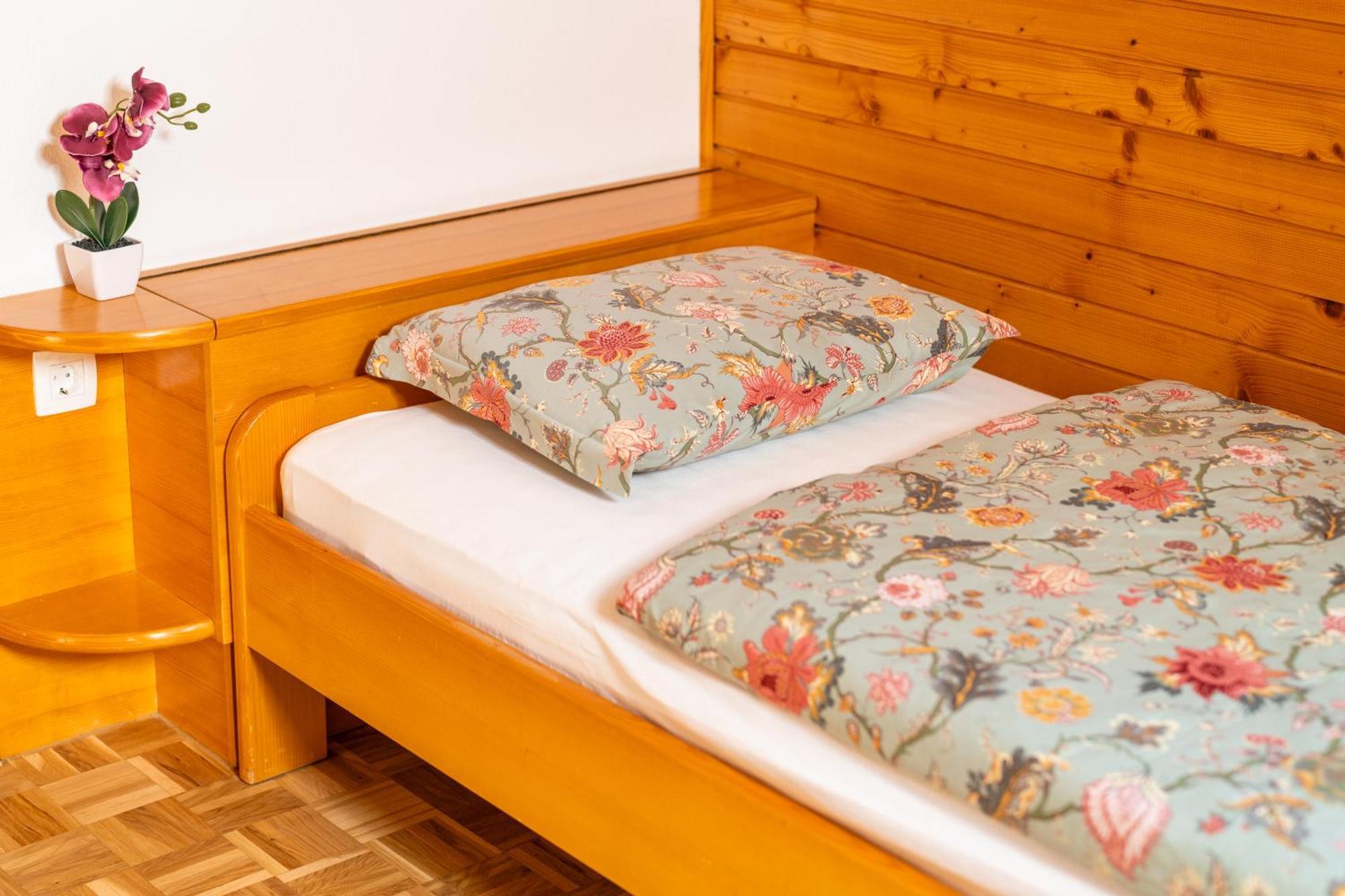 Apartmaji Lipa Apartment
